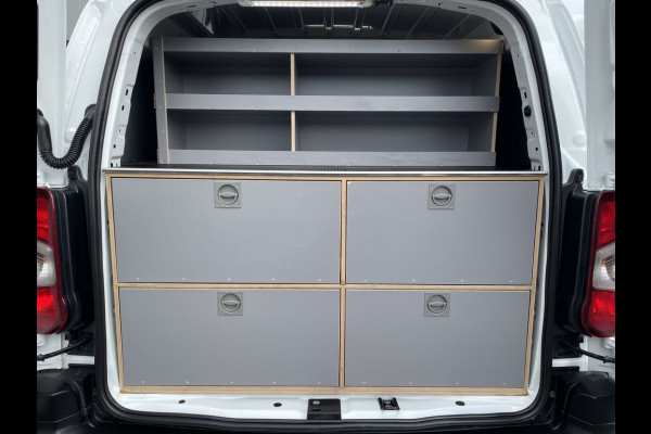 Opel Combo 1.5 D E6 102pk L2 Edition BPM Vrij! Lease €210 p/m, Bedrijfsinrichting, 2x Schuifdeur, Airco, PDC, Cruise controle, onderhoudshistorie aanwezig