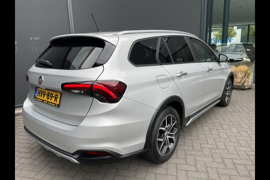 Fiat Tipo cross stationwagon 1.0 clima camera navigatie bluetooth 1.0 Cross Climate control -Cruise control - A-uitrijcamera - Navigatie - Bluetooth
