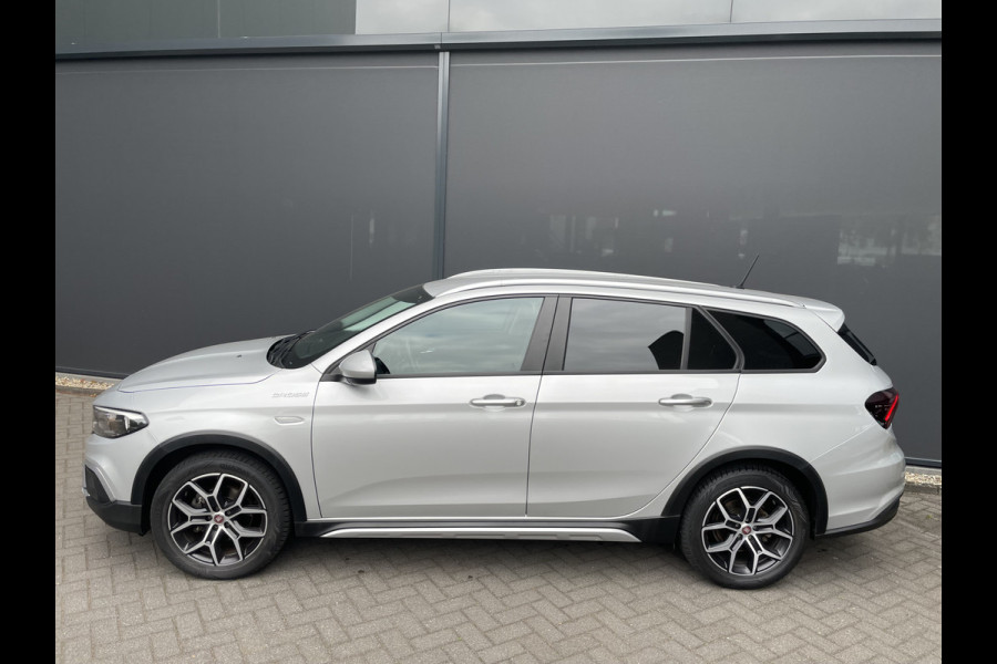 Fiat Tipo cross stationwagon 1.0 clima camera navigatie bluetooth 1.0 Cross Climate control -Cruise control - A-uitrijcamera - Navigatie - Bluetooth
