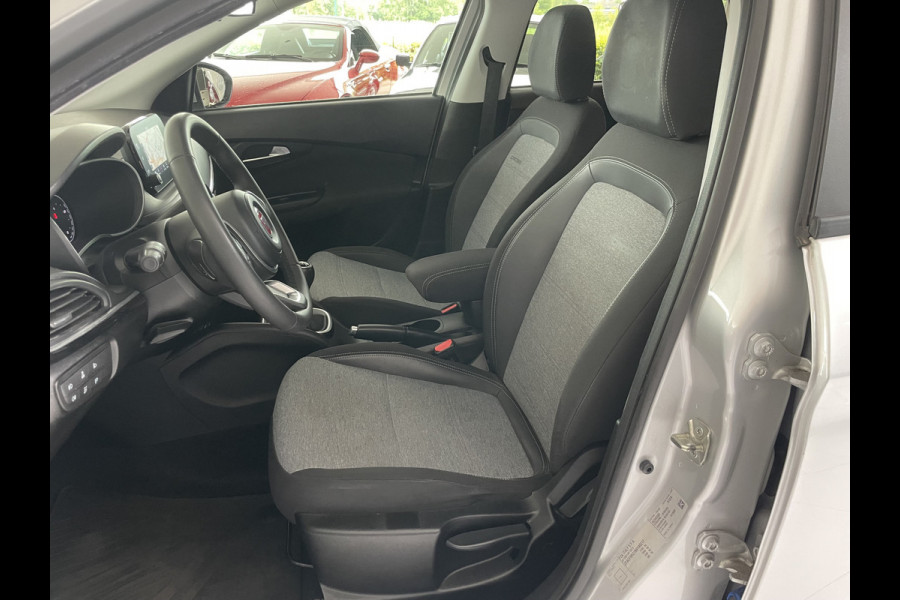 Fiat Tipo cross stationwagon 1.0 clima camera navigatie bluetooth 1.0 Cross Climate control -Cruise control - A-uitrijcamera - Navigatie - Bluetooth