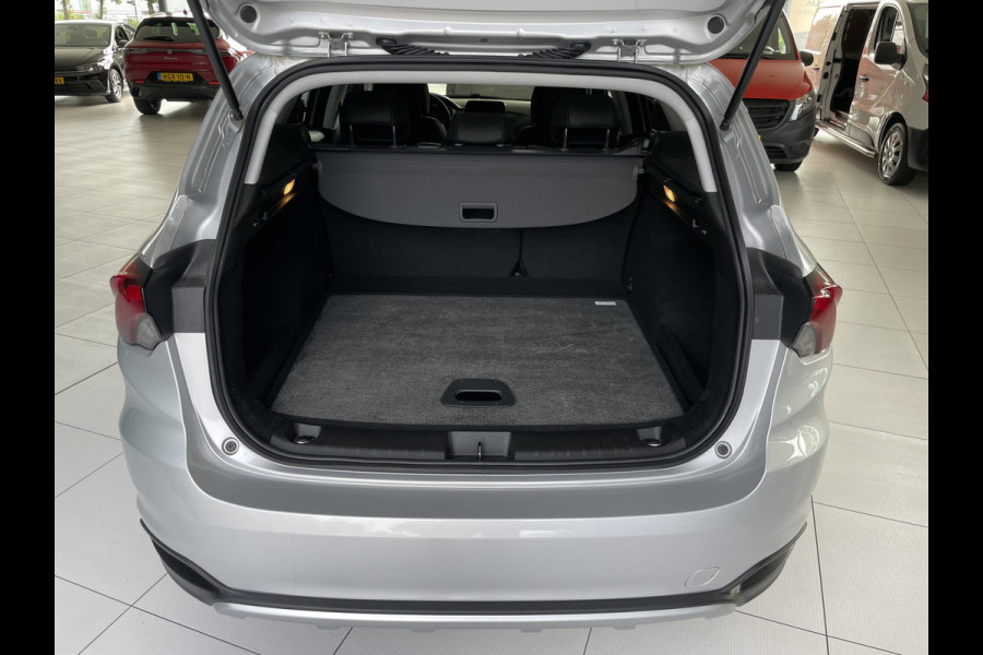 Fiat Tipo cross stationwagon 1.0 clima camera navigatie bluetooth 1.0 Cross Climate control -Cruise control - A-uitrijcamera - Navigatie - Bluetooth