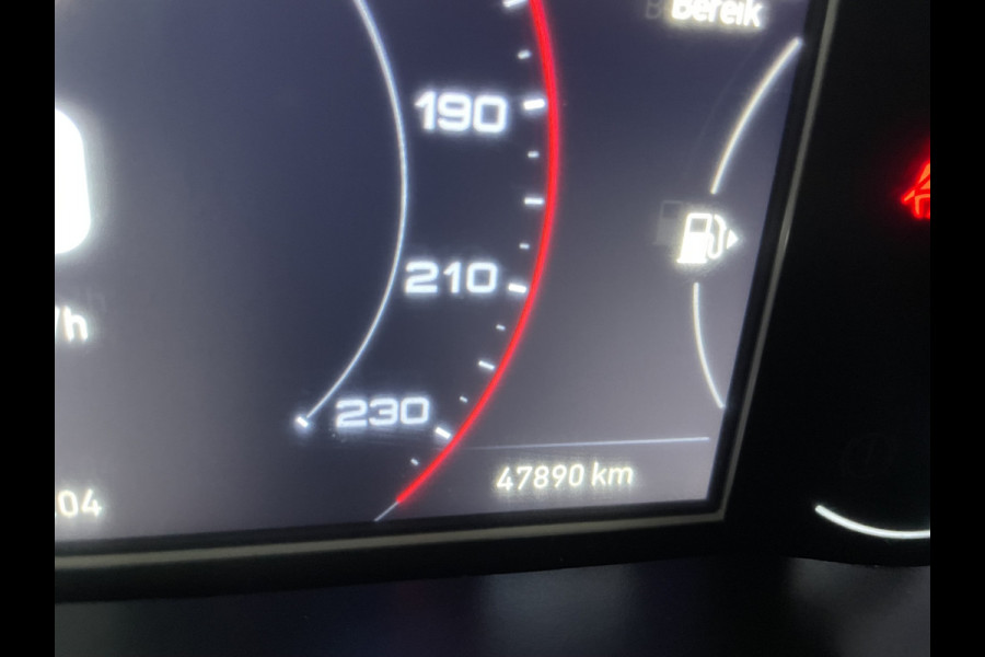 Fiat Tipo cross stationwagon 1.0 clima camera navigatie bluetooth 1.0 Cross Climate control -Cruise control - A-uitrijcamera - Navigatie - Bluetooth