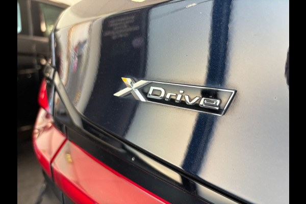 BMW 5 Serie Touring 530e xDrive Business Edition. M Sport Hybrid 292PK Carbonschwarz Pano dak Head up Display  Co Pilot Adaptive Suspension Laser Lights