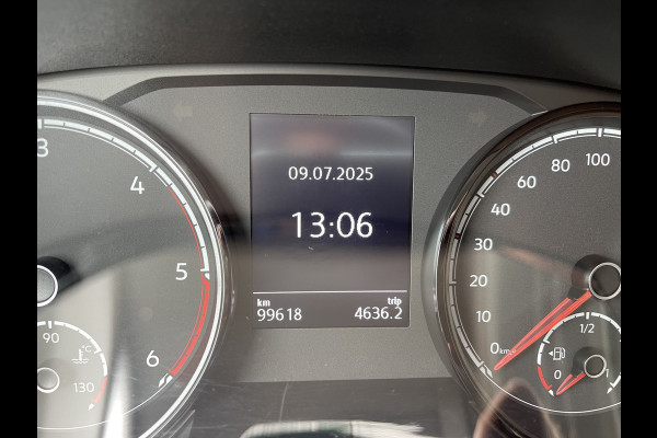 Volkswagen Transporter 2.0 TDI L2H1 30 DC 5 persoons / vaste prijs rijklaar € 27.950 ex btw / lease vanaf € 456 / grijs metallic / airco / cruise / Apple Carplay / lichtmetalen velgen / euro 6 / bpm vrij !