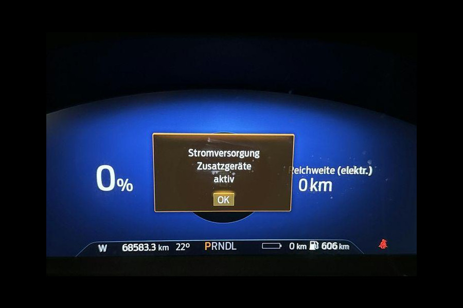 Ford Kuga 2.5 PHEV Titanium 225pk | Driver Assistance Pack | Winterpack | SYNC 3 Navigatie | 1.500kg Trekgewicht