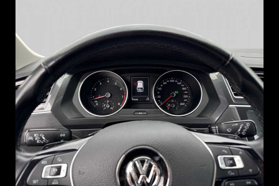 Volkswagen Tiguan 1.4 TSI ACT Highline | automaat // KEURIGE STAAT
