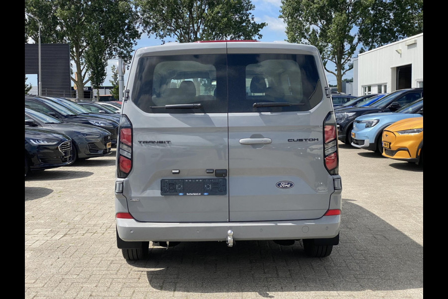 Ford Transit Custom 340 2.5 PHEV L2H1 Limited 233pk Zuid |  Kombi | Incl. BTW/BPM | Dubbele zijschuifdeur | Privacy Glass | Inklapbare trekhaak | 17 inch lichtmetalen velgen | Driver Assistance Pack Premium | Verwarmbaar stuurwiel