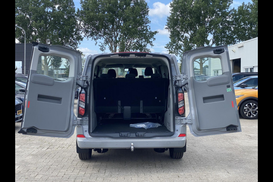 Ford Transit Custom 340 2.5 PHEV L2H1 Limited 233pk Zuid |  Kombi | Incl. BTW/BPM | Dubbele zijschuifdeur | Privacy Glass | Inklapbare trekhaak | 17 inch lichtmetalen velgen | Driver Assistance Pack Premium | Verwarmbaar stuurwiel