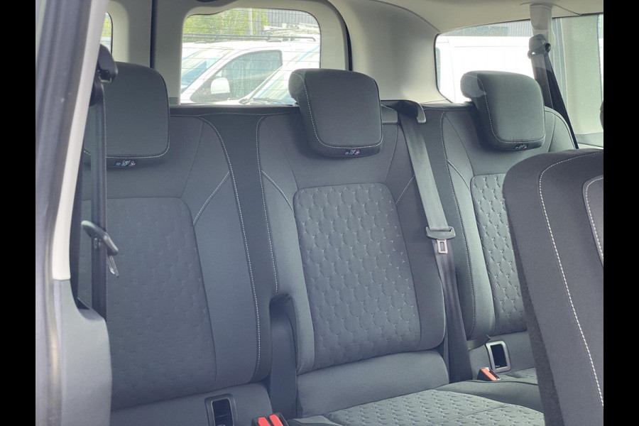 Ford Transit Custom 340 2.5 PHEV L2H1 Limited 233pk Zuid |  Kombi | Incl. BTW/BPM | Dubbele zijschuifdeur | Privacy Glass | Inklapbare trekhaak | 17 inch lichtmetalen velgen | Driver Assistance Pack Premium | Verwarmbaar stuurwiel