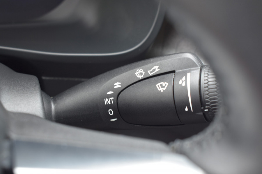 Volvo C40 Recharge Twin Ultimate 82 kWh 408 PK Woolblend | ACC | Pano Dak | Trekhaak | Stoel Stuur verwarming |360 Camera | 19 inch