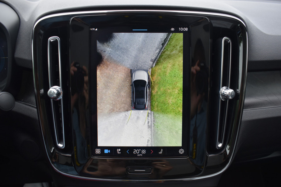 Volvo C40 Recharge Twin Ultimate 82 kWh 408 PK Woolblend | ACC | Pano Dak | Trekhaak | Stoel Stuur verwarming |360 Camera | 19 inch