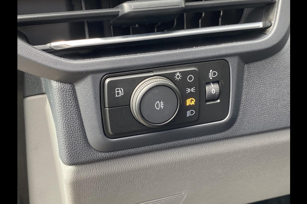 Ford Transit Custom 340 2.5 PHEV L2H1 Limited 233pk Zuid |  Kombi | Incl. BTW/BPM | Dubbele zijschuifdeur | Privacy Glass | Inklapbare trekhaak | 17 inch lichtmetalen velgen | Driver Assistance Pack Premium | Verwarmbaar stuurwiel
