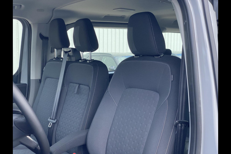 Ford Transit Custom 340 2.5 PHEV L2H1 Limited 233pk Zuid |  Kombi | Incl. BTW/BPM | Dubbele zijschuifdeur | Privacy Glass | Inklapbare trekhaak | 17 inch lichtmetalen velgen | Driver Assistance Pack Premium | Verwarmbaar stuurwiel