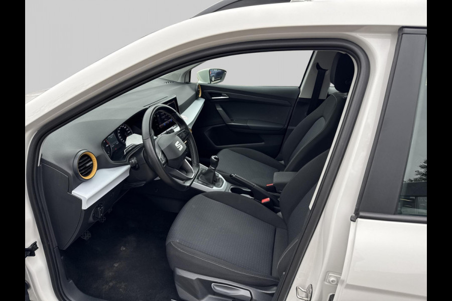 Seat Arona 1.0 TSI Style Keurige auto | Lage kilometerstand //