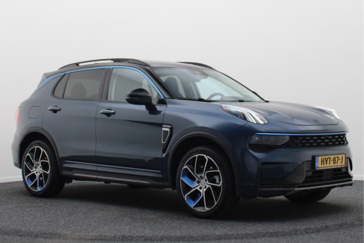 Lynk & Co 01 1.5 Plug-in Hybrid Automaat Two-Tone, 360° Camera, Panoramadak, ACC, Keyless, Navigatie, PDC, LED, 20'' Lynk & Co 01 1.5 Plug-in Hybrid Automaat Two-Tone, 360° Camera, Panoramadak, ACC, Keyless, Navigatie, PDC, LED, 20''