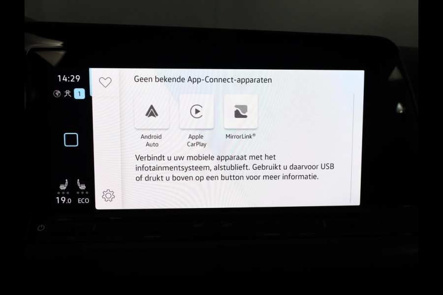 Volkswagen Golf 1.4 eHybrid Style 204 pk Automaat (DSG) | Navigatie | Parkeersensoren | Adaptieve cruise control | Stoelverwarming |