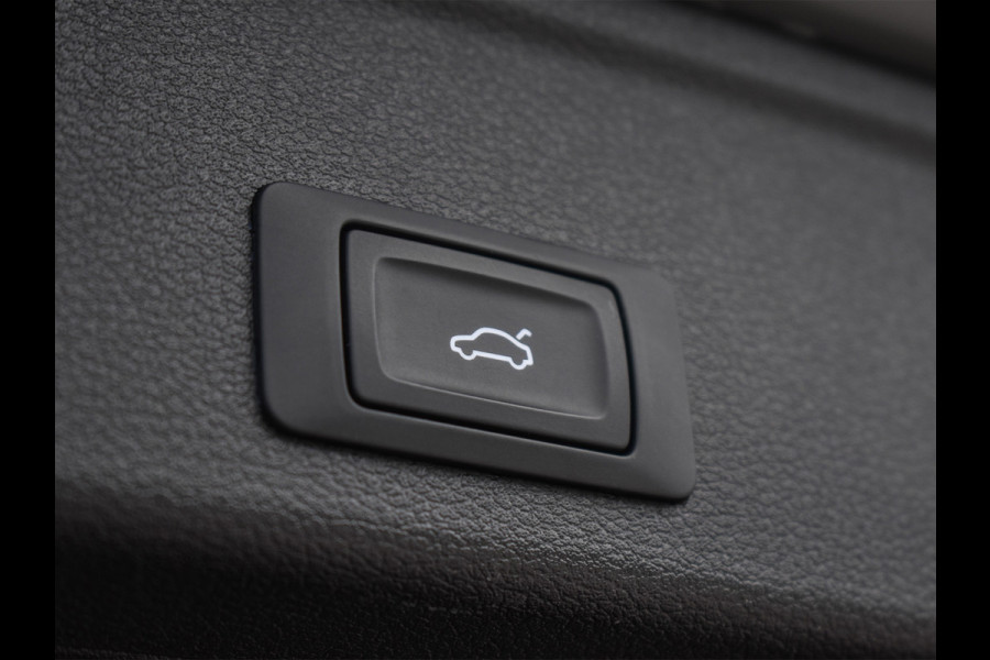 Audi A4 Avant 35 TFSI S EDITION COMPETITION | NL-AUTO | BLACK-OPTIC | SPORTSTOEL | VIRTUAL COCKPIT | AMBIANCE INTERIEUR | LED