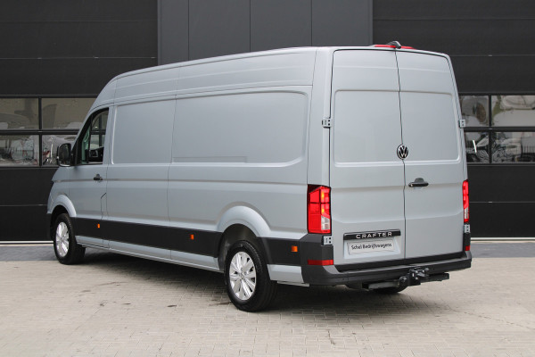 Volkswagen Crafter 35 2.0 TDI L4H3 Highline 177pk - Navi - Geveerde Stoelen - Adaptive Cruise - Blind Spot - Camera - Trekhaak - LM velgen - Rijkla