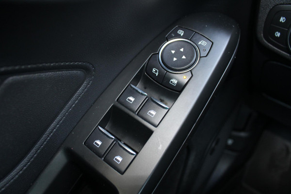 Ford FOCUS Wagon 2.0 EcoBlue ST 190pk diesel | Wegklapbare trekhaak | Adaptive cruise control | Winter Pack | Adaptive LED | Head up Display | Bang&Olufsen |  1.800 kg trekgewicht