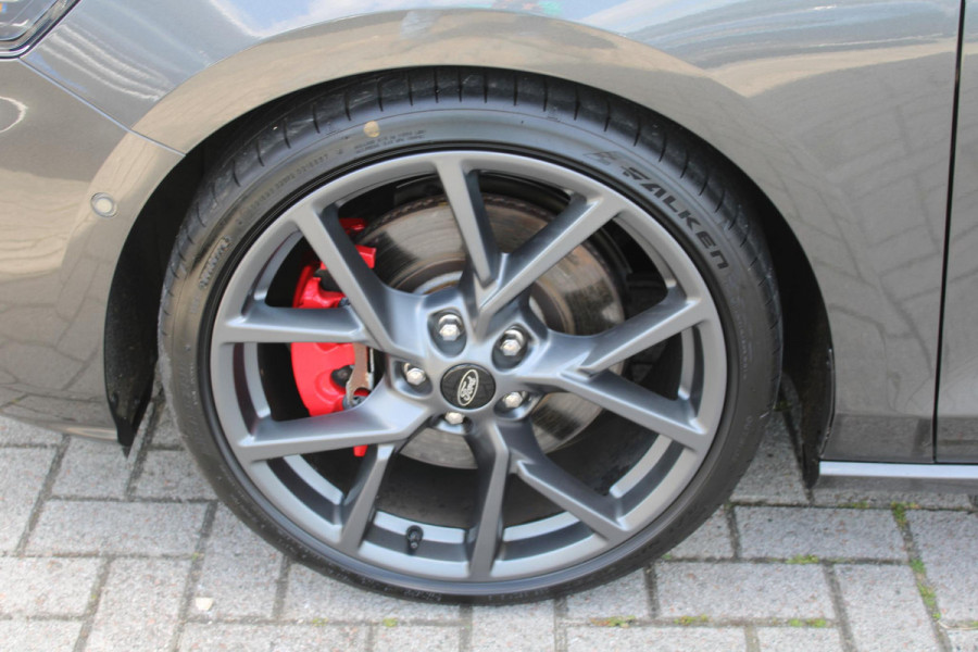 Ford FOCUS Wagon 2.0 EcoBlue ST 190pk diesel | Wegklapbare trekhaak | Adaptive cruise control | Winter Pack | Adaptive LED | Head up Display | Bang&Olufsen |  1.800 kg trekgewicht