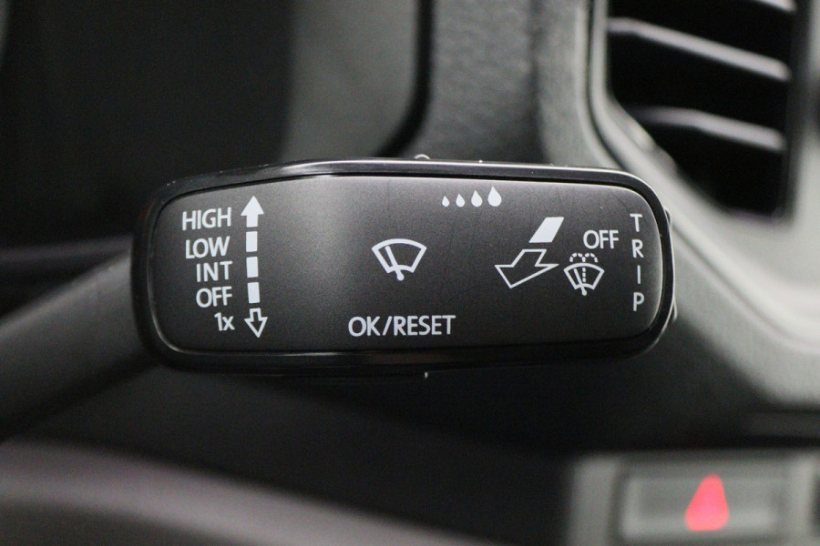 Volkswagen Crafter 35 2.0 TDI L3H2 Comfortline Airco, Cruise, Lucht Geveerde Stoel, Apple Carplay, Verwarmde Voorruit