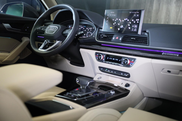 Audi Q5 Sportback 55 TFSI e SQ5 Look / Head Up / B&O / Carbon / Memory / Elek Stoelen / Stoelverkoeling / 360 Camera / Matrix / 21
