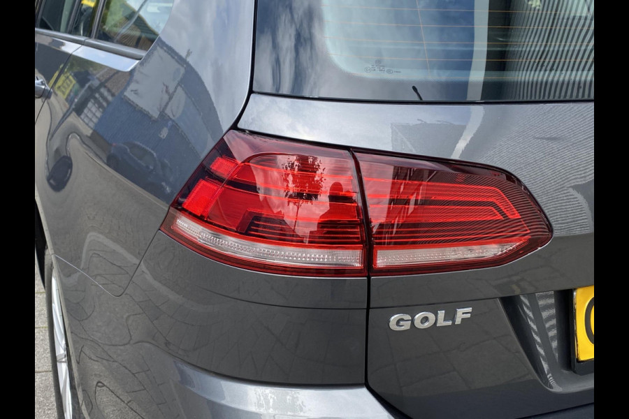 Volkswagen GOLF Variant 1.0 TSI Trendline BMT - Airco I Sport velgen 19 inch I LED I PDC I 124.000 KM Dealer onderhouden