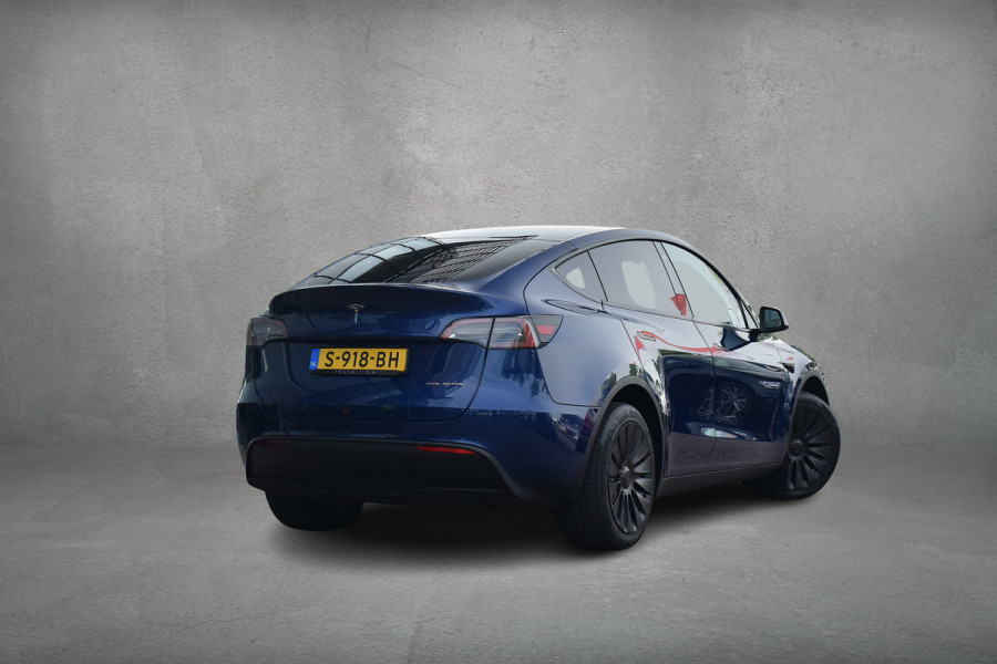 Tesla Model Y Long Range AWD 75 kWh | SOH: 93,6% | Achterbank verw. | Stuurverwarming