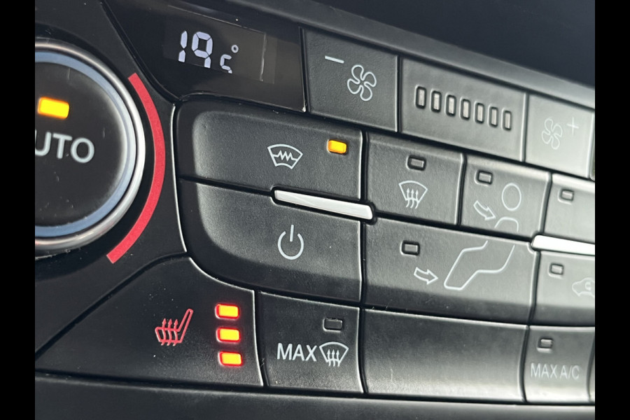Ford Transit Connect 1.5 EcoBlue L2 Limited 120pk/88kW Automaat | Navigation Pack | Achteruitrijcamera | Keyless Entry & Start | Stoelverwarming | Climate Control | Apple Car Play / Android Auto | etc. etc.