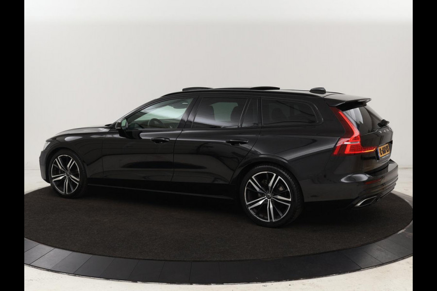 Volvo V60 2.0 T4 R-Design | Panoramadak | Stoelverwarming | Head-Up | Camera | Carplay | Half leder | Adaptive cruise | Navigatie | Memory | Full LED