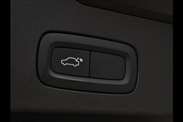 Volvo V60 2.0 T4 R-Design | Panoramadak | Stoelverwarming | Head-Up | Camera | Carplay | Half leder | Adaptive cruise | Navigatie | Memory | Full LED