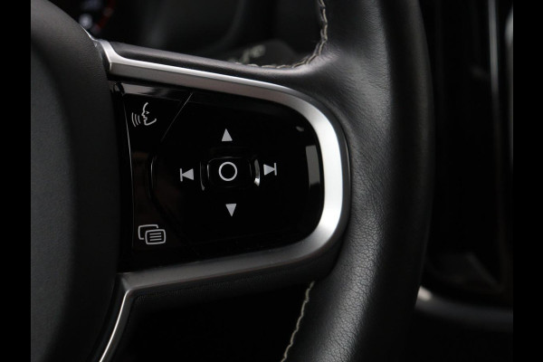 Volvo V60 2.0 T4 R-Design | Panoramadak | Stoelverwarming | Head-Up | Camera | Carplay | Half leder | Adaptive cruise | Navigatie | Memory | Full LED
