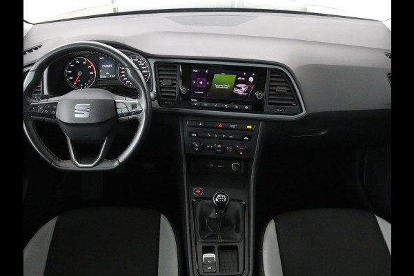 Seat Ateca 1.0 TSI Reference | Carplay | Full LED | Climate control | Parkeerhulp | Cruise control | DAB | Bluetooth