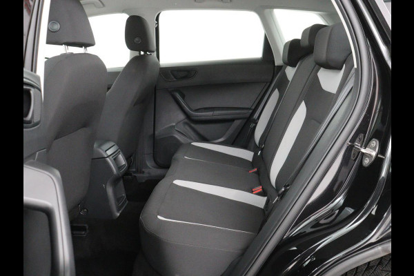 Seat Ateca 1.0 TSI Reference | Carplay | Full LED | Climate control | Parkeerhulp | Cruise control | DAB | Bluetooth