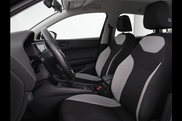 Seat Ateca 1.0 TSI Reference | Carplay | Full LED | Climate control | Parkeerhulp | Cruise control | DAB | Bluetooth