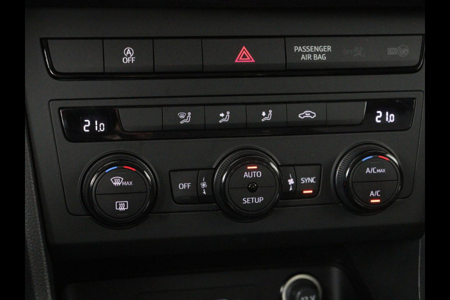 Seat Ateca 1.0 TSI Reference | Carplay | Full LED | Climate control | Parkeerhulp | Cruise control | DAB | Bluetooth