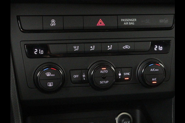 Seat Ateca 1.0 TSI Reference | Carplay | Full LED | Climate control | Parkeerhulp | Cruise control | DAB | Bluetooth
