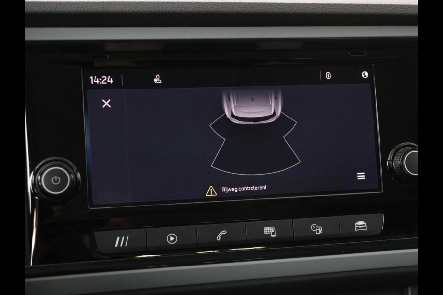 Seat Ateca 1.0 TSI Reference | Carplay | Full LED | Climate control | Parkeerhulp | Cruise control | DAB | Bluetooth