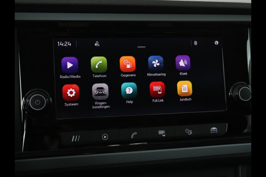 Seat Ateca 1.0 TSI Reference | Carplay | Full LED | Climate control | Parkeerhulp | Cruise control | DAB | Bluetooth