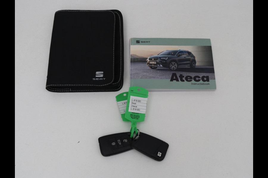 Seat Ateca 1.0 TSI Reference | Carplay | Full LED | Climate control | Parkeerhulp | Cruise control | DAB | Bluetooth