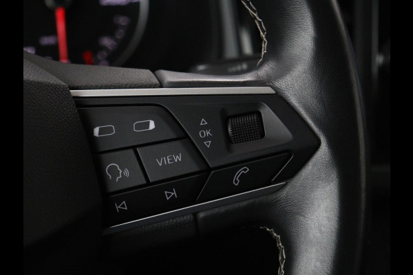Seat Ateca 1.0 TSI Reference | Carplay | Full LED | Climate control | Parkeerhulp | Cruise control | DAB | Bluetooth