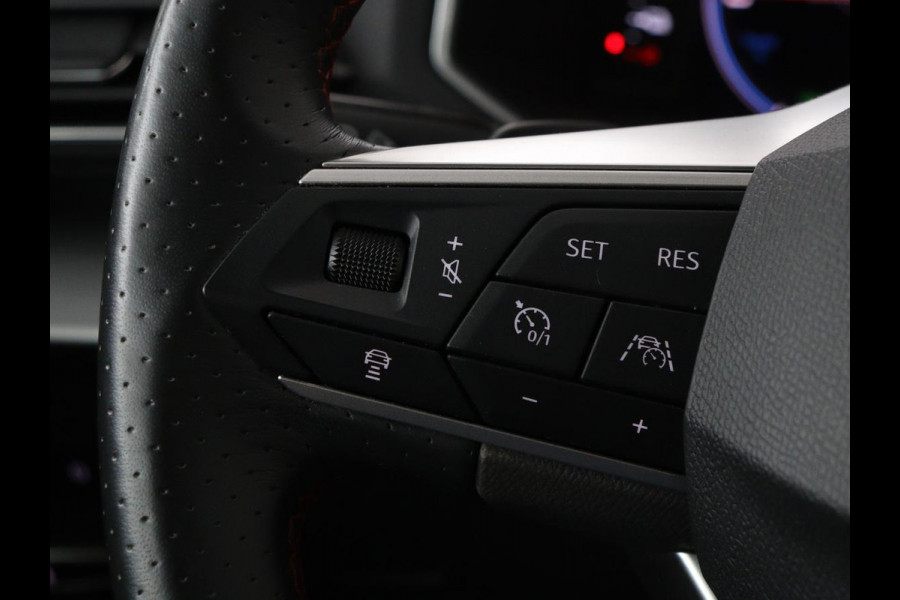 Seat Tarraco 1.4 TSI eHybrid PHEV FR | 360 camera | Stuurverwarming | Adaptive cruise | Side Assist | Carplay | Full LED | Navigatie