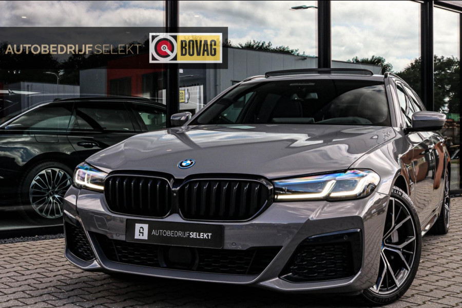 BMW 5 Serie Touring 530e M-SPORT - PANO - TREKHAAK - LASER - HARMAN - VOL!!!