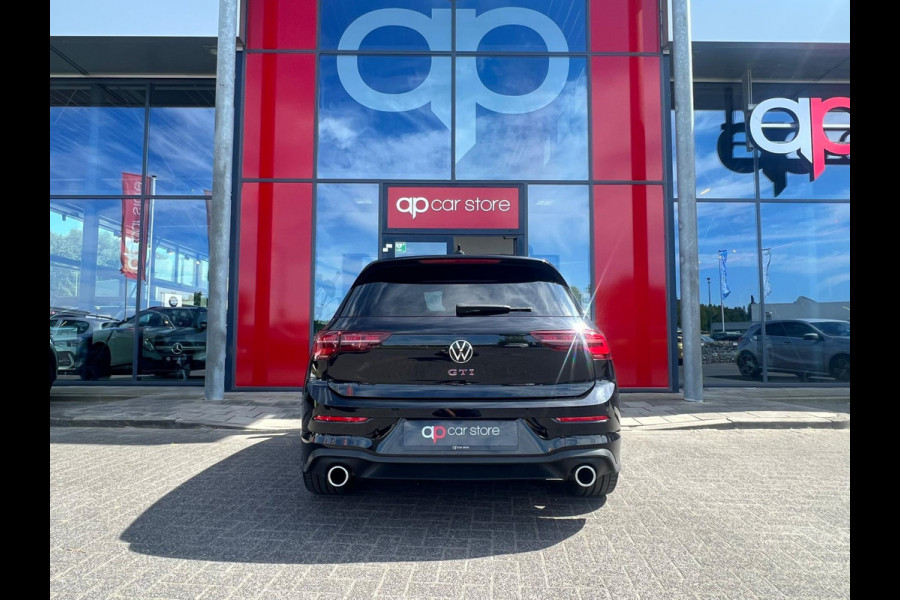 Volkswagen Golf 2.0 TSI GTI