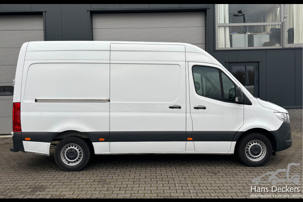 Mercedes-Benz Sprinter 317 L2H2 MBUX DAB Geveerde Stoel Automaat