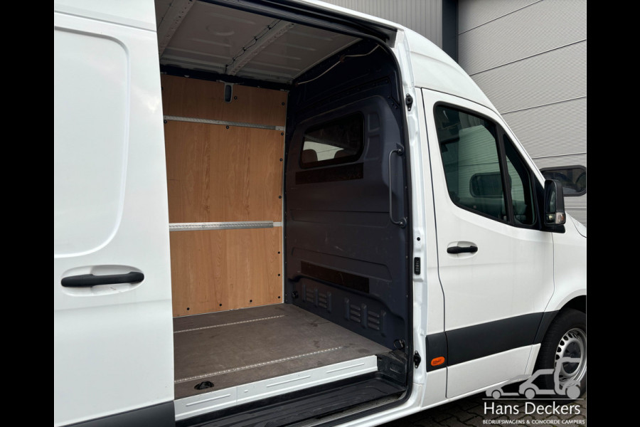 Mercedes-Benz Sprinter 317 L2H2 MBUX DAB Geveerde Stoel Automaat