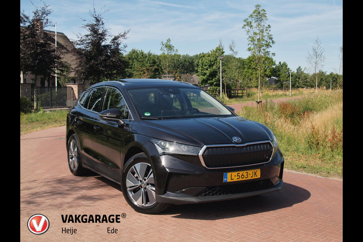 Škoda ENYAQ iV 80 | Panoramadak | Camera | Apple Carplay | Cruise Control | Leer |