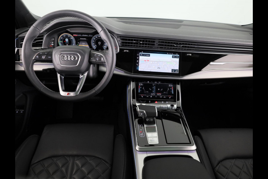 Audi Q7 55 TFSI e quattro Pro Line S 394pk Panoramadak, comfortsleutel, trekhaak, optiekpakket zwart plus, Bang&Olufsen soundsysteem, assistentiepakket tour, assistentiepakket parking plus