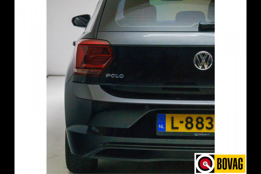 Volkswagen Polo 1.0 TSI Highline Automaat 96 PK Stoelverwarming | Full map Navigatie | Apple Carplay | PDC | 16 inch velgen | Licht en Zicht pakket, Extra getint glas achter