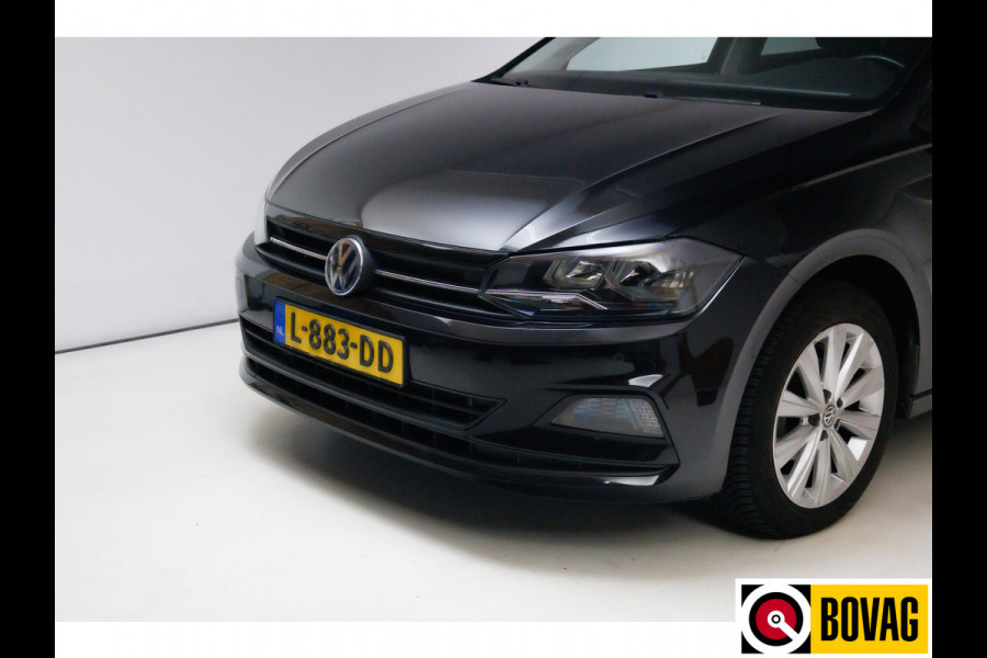 Volkswagen Polo 1.0 TSI Highline Automaat 96 PK Stoelverwarming | Full map Navigatie | Apple Carplay | PDC | 16 inch velgen | Licht en Zicht pakket, Extra getint glas achter